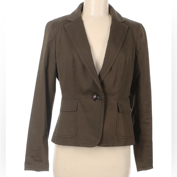 TALBOTS PETITES STRETCH ONE BUTTON BLAZER!! - Picture 2 of 12